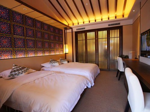 丽江彩云间精品客栈 民族特色店