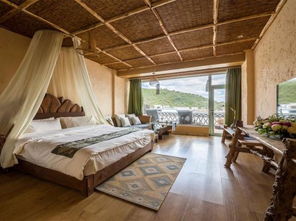 泸沽湖诗莉莉泛蜜月 在里格纳海客栈 原红尘净土精品客栈