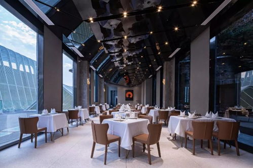 老厂房的华丽蜕变 从工业遗迹到精品酒店的艺术新生