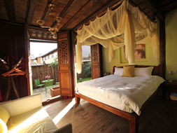 丽江束河情人结精品客栈