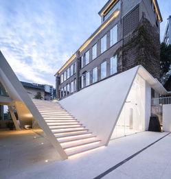 嫁衣的裙摆 寻常设计中的非凡转变——重庆印制一厂山鬼精品酒店改造